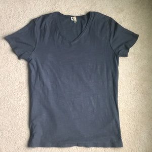 Diesel men’s large v-neck t-shirt